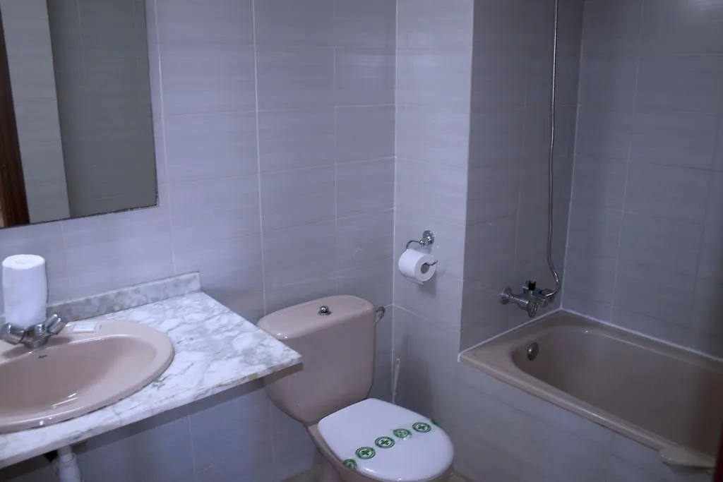 Suite Apartments Arquus 살루 0*,  스페인