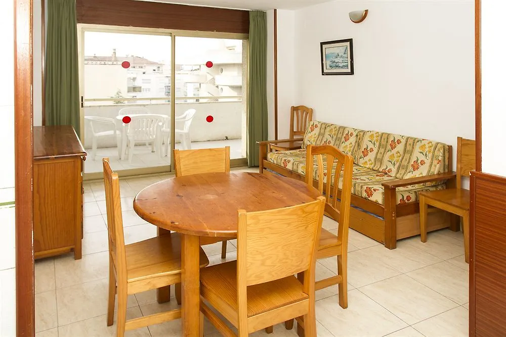 Suite Apartments Arquus 살루